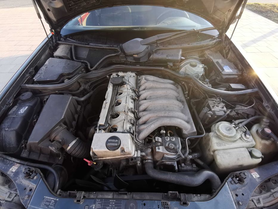 om606, Mercedes W210, E300.