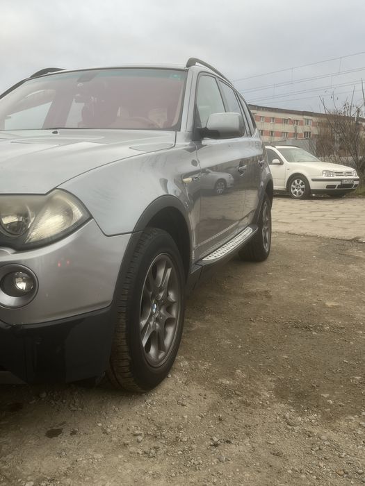 Vând BMW X3 20d, stare foarte bună