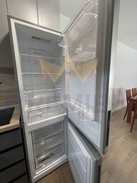 Продава се Тристаен апартамент в Бургас, Възраждане - 101 кв.м за 2575 €/кв.м - Снимка #6