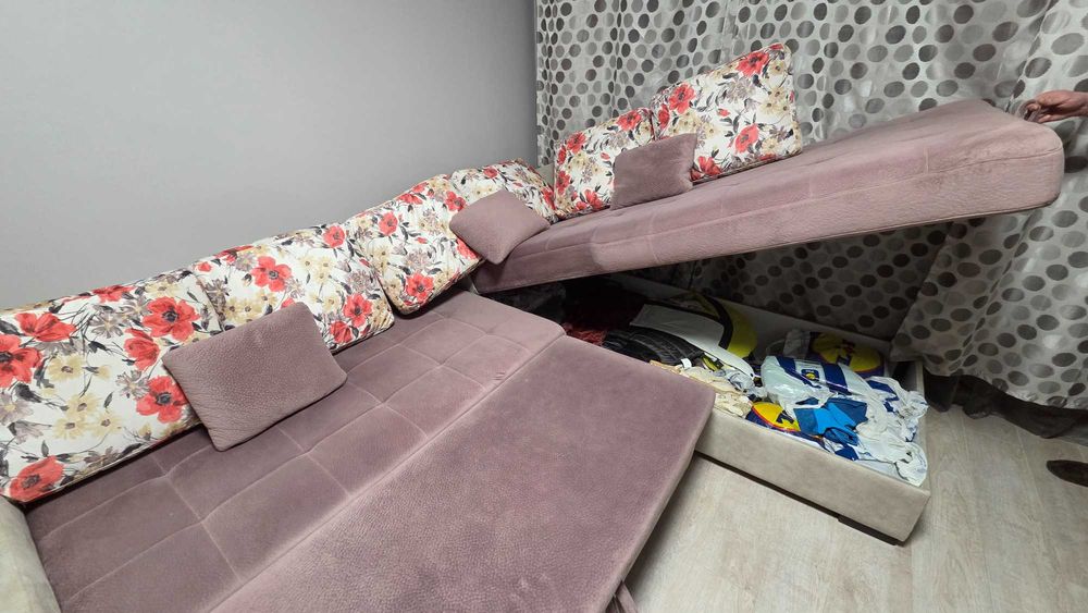 Ъглов диван спалня