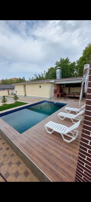 Бургулюк Коттедж