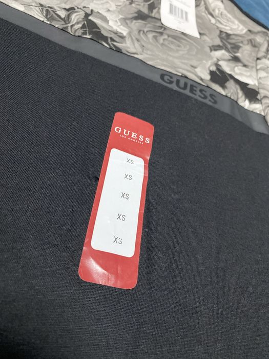 Оригинална мъжка тениска Guess