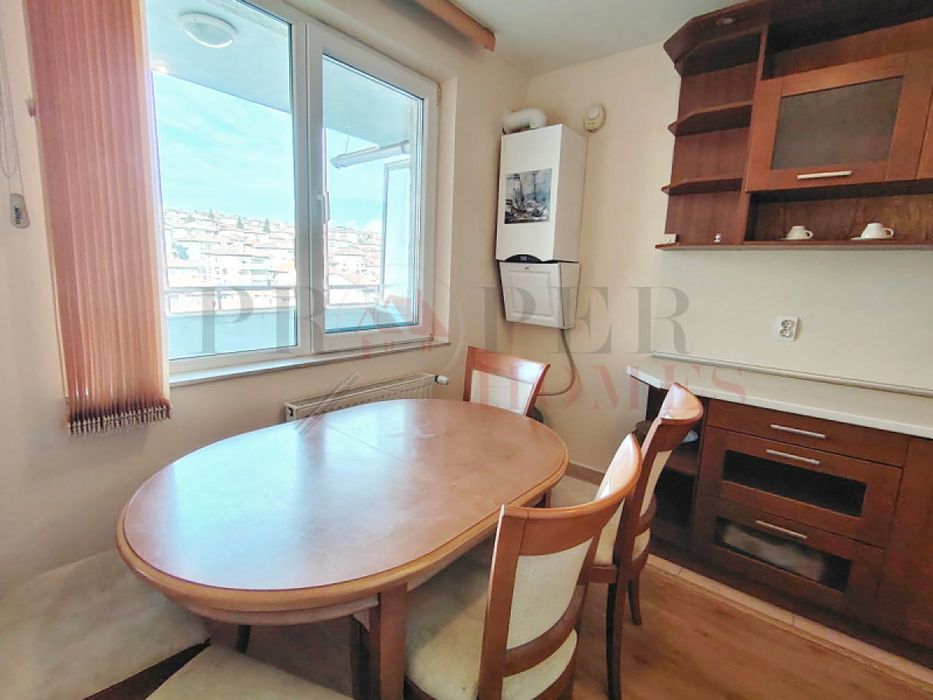 Дава под наем 2-стаен гр. Велико Търново - Център 68m²