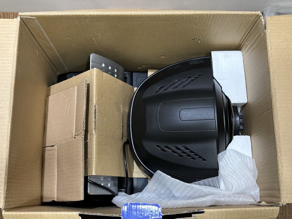 Thrustmaster T300 RS GT Edition – волан с педали