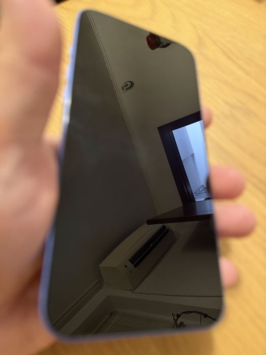 iPhone 16 Plus 128gb - 2 години гаранция остават