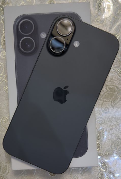 iPhone 17 265gb/АКБ 100%/45 цыкла/Активирован в июне/ В идеале