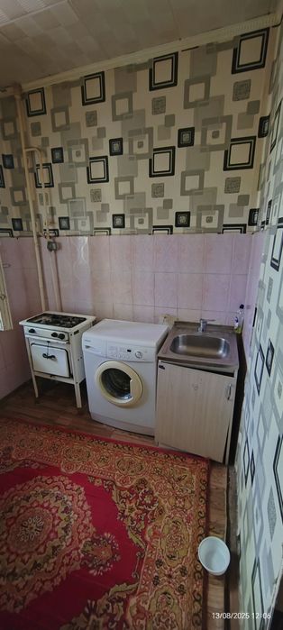 1 xonalik kvartera sotiladi 3 etaj zor variant