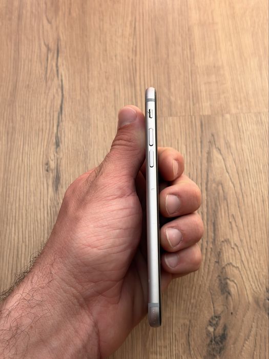 iPhone 6 Space Grey - 64GB - Liber de rețea / Fără iCloud