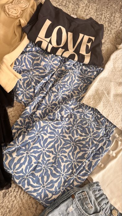 Пакет вещей на девочку 8/9 лет