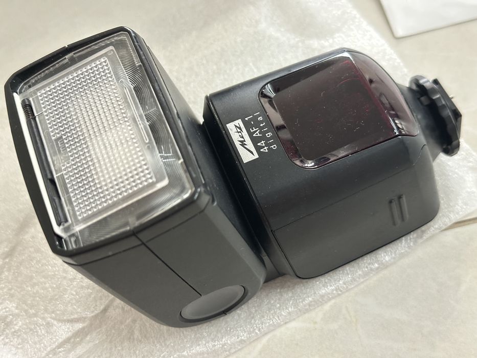 Светкавица Metz 44 AF-1 Digital за Sony и Canon