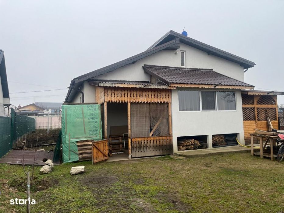 Casa P+M, 140 mp utili, 642 mp teren, panouri solare 5 kW, zona Damila