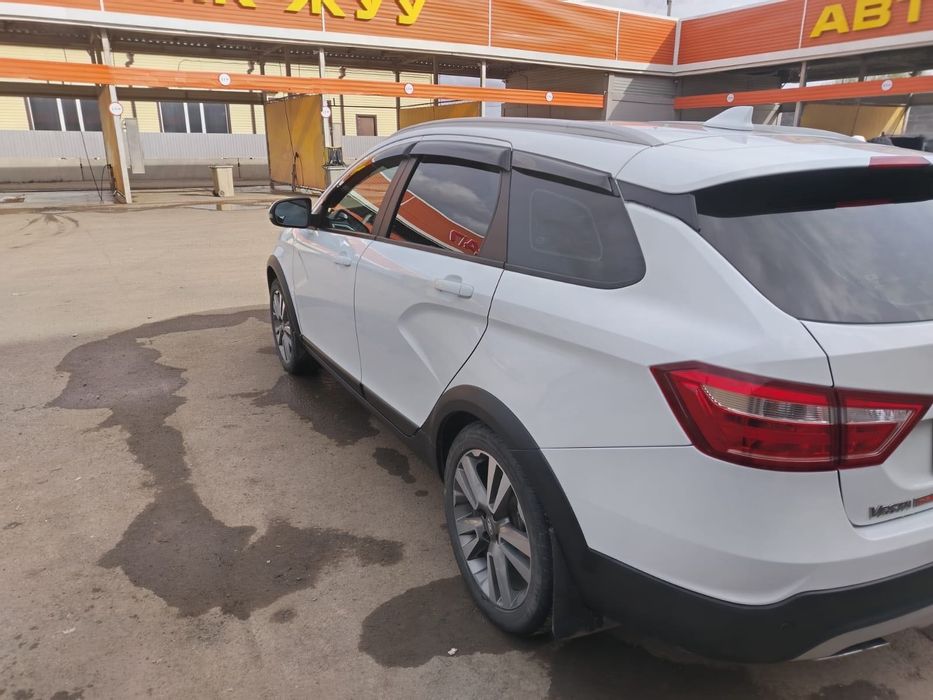 Lada Vesta Cross