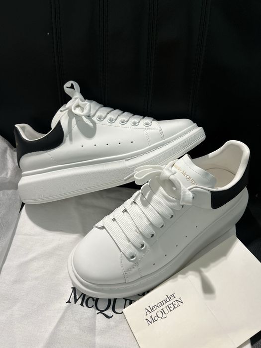 Alexander McQueen (41)