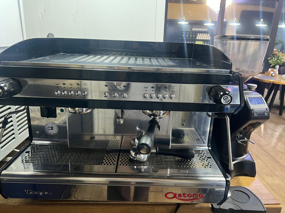 Продается кофе машина