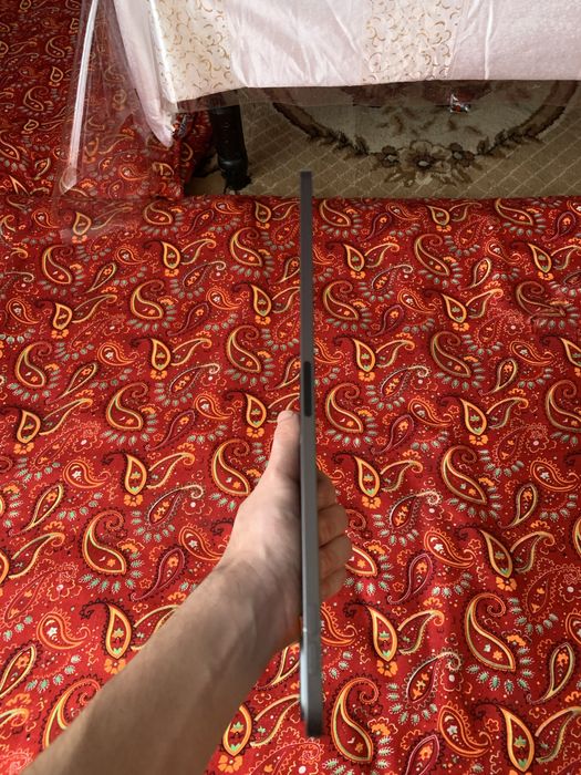 iPad Pro 11 dyum 2020 2 pokolena