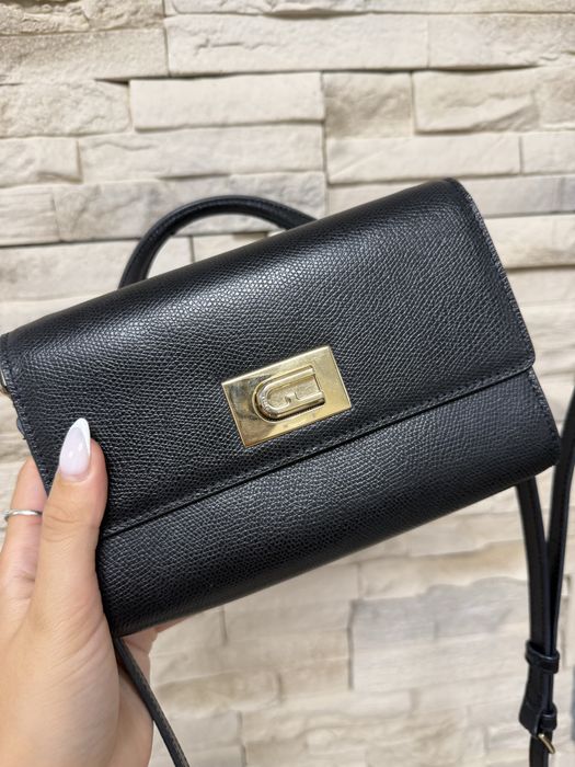 Черна чанта Furla
