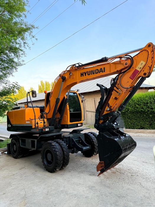 Эксковатор 140 Гидрамолт