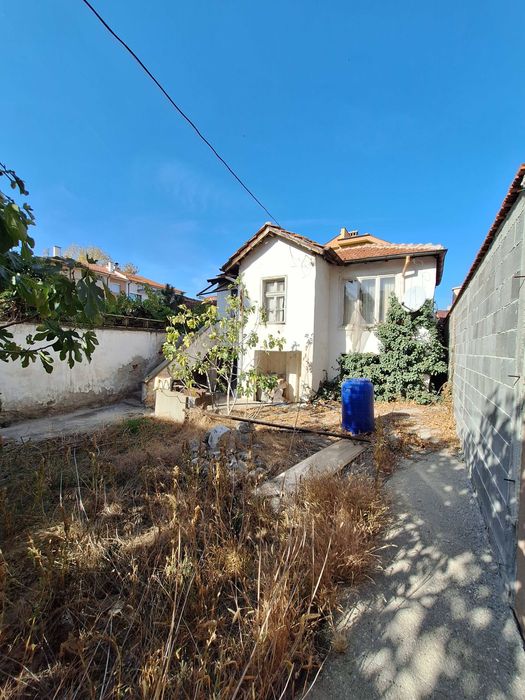 Продава се Къща в Асеновград - 64 кв.м за 797 €/кв.м - Снимка #2