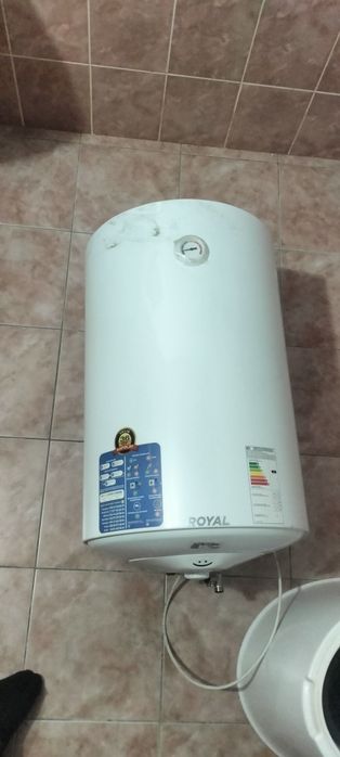 Ariston royal sotiladi