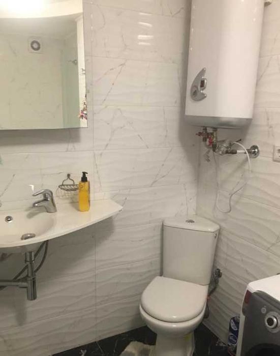 Дава се под наем Тристаен апартамент в Пловдив, Остромила - 97 кв.м за 280.5 € - Снимка #5