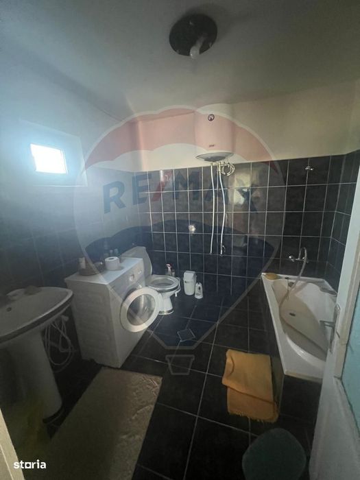 Casă 6 camere Jorasti