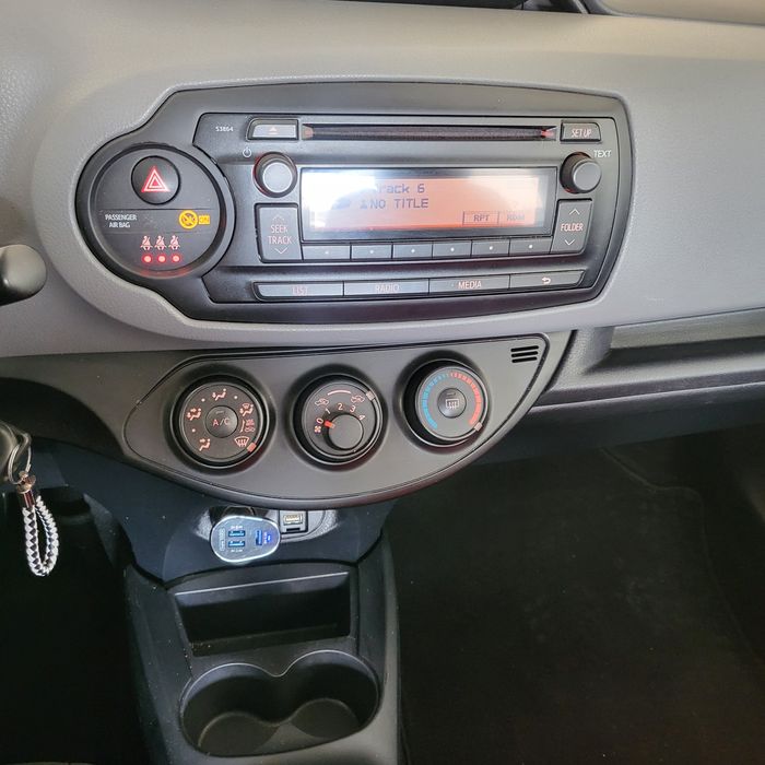 Тойота Ярис 2017