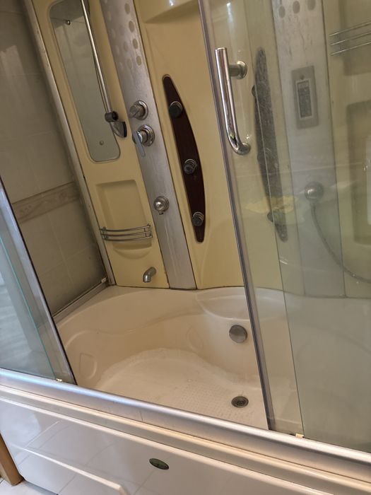 Душевая кабина б/у