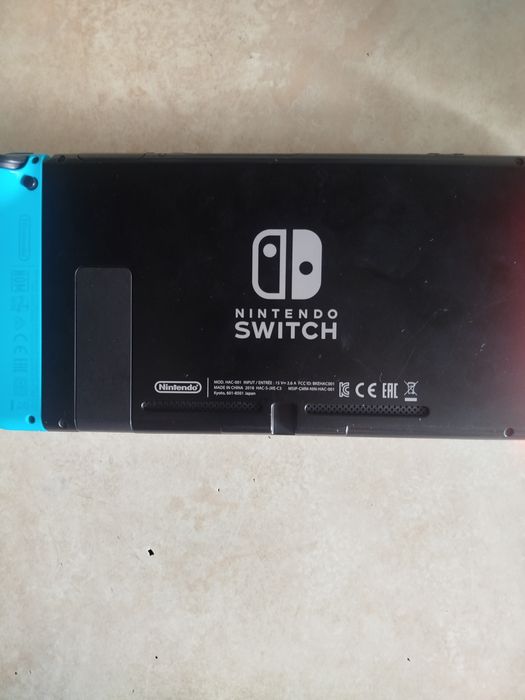 Nintendo Switch (HAC 001)