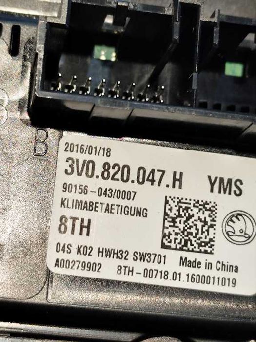 Panou comanda AC 3v0820047h Skoda Superb 2015-2020 1.6 Diesel Break