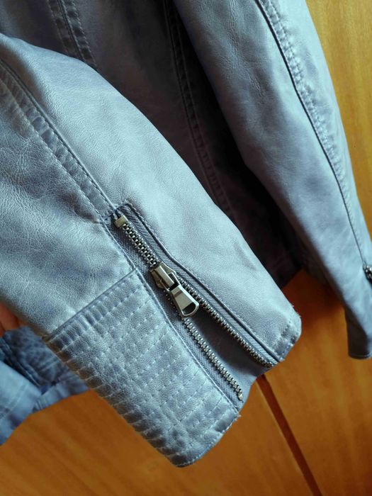 Синьо кожено яке, без забележки , размер 38