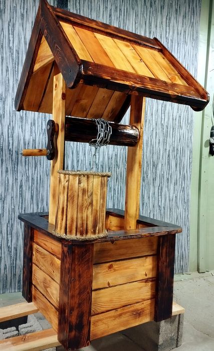 Колодец садовый декор