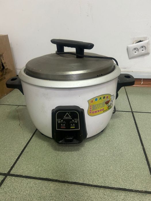 Продам рисоварку