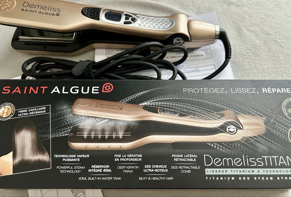 Преса за коса с пара DEMELISS TITANIUM