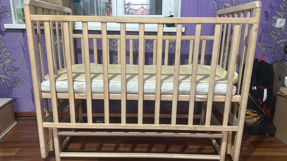 Детский кровать в хорошем состоянии