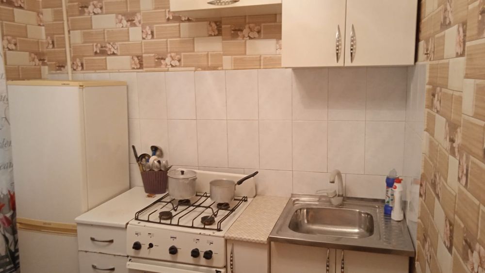 посуточно почасово