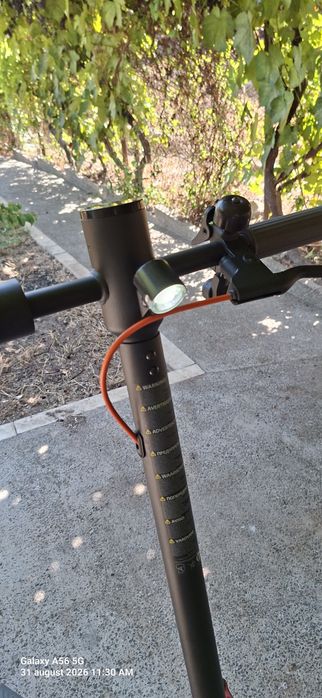 Xiaomi Electric Scooter Elite 1 – Stare Impecabilă – Garanție 4 Ani