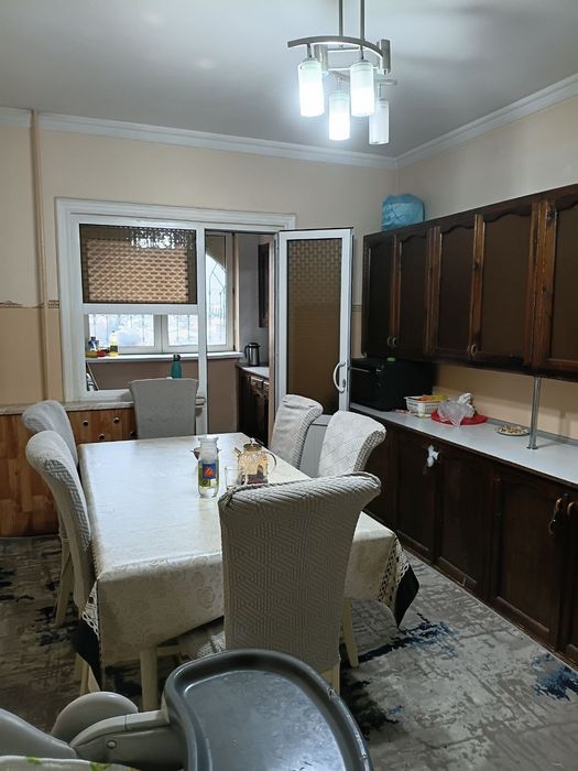 Банковский дом 4 комнатная квартира на Чиланзар Ц квартал  TL