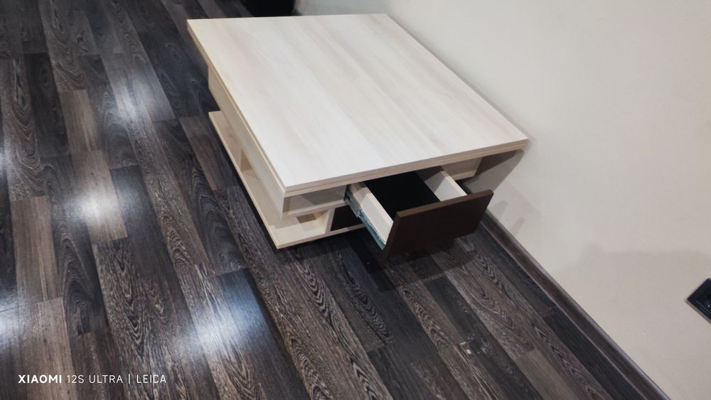 Функционална холна маса