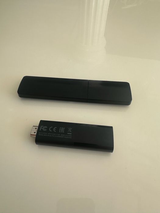 ТВ-адаптер Xiaomi Mi TV Stick HD