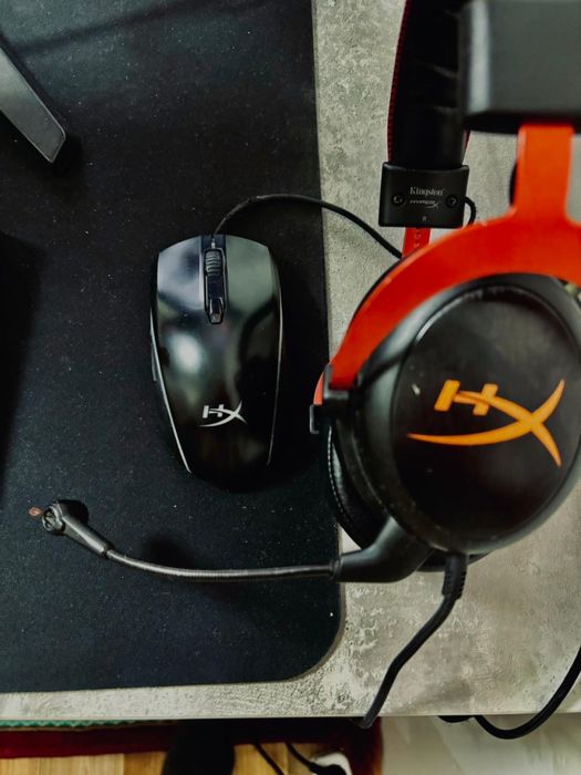 Продам игровые мышки и наушники  HyperX