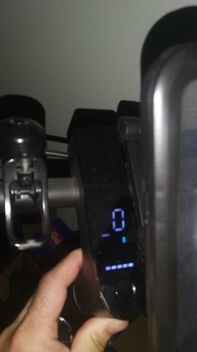 Trotinetă electrică Xiaomi Mi Pro 2 – baterie foarte bună, doar 41 cicluri