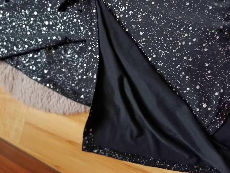 Рокля брокат размер М