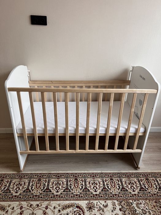 Детская кроватка манеж babyton
