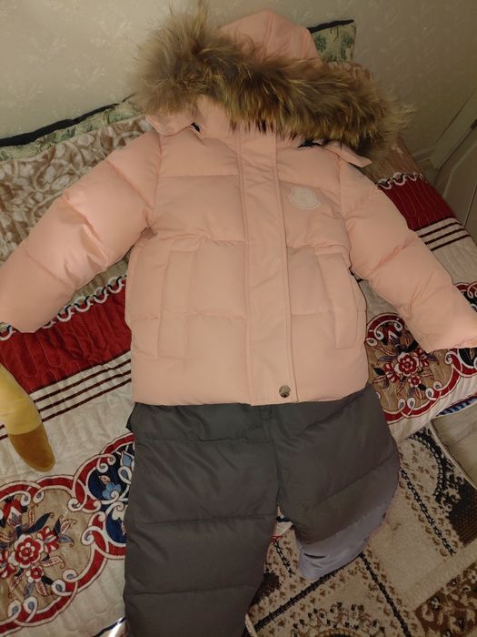 Продам куртку детская новая