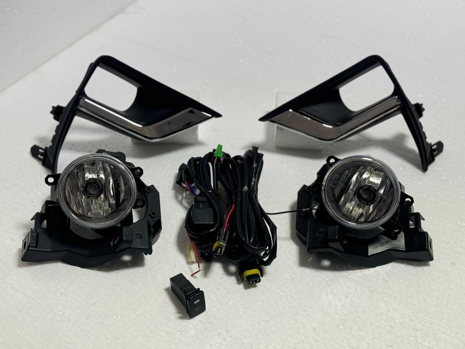 Комплекты противотуманных фар для Toyota