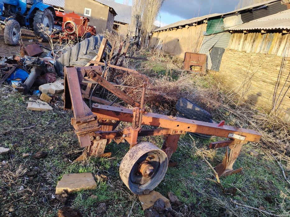 Трактор 80 соқасымен сатылады