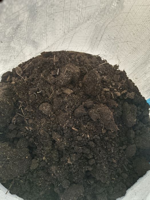 Продаю перегной в мешках