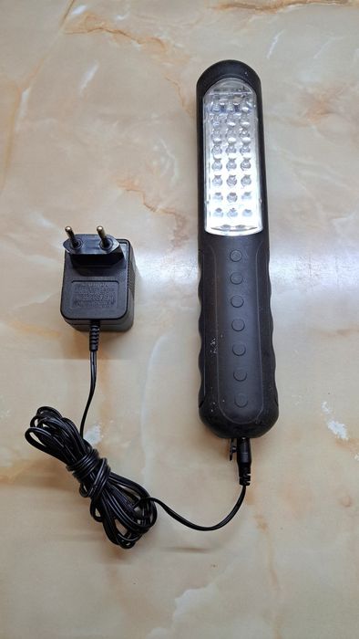 Подвижна  LED  Лампа