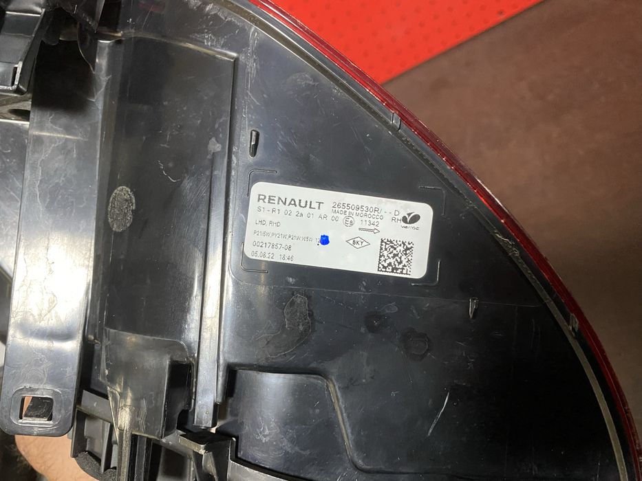 Stop dreapta Dacia Sandero 3 an pana la 2023