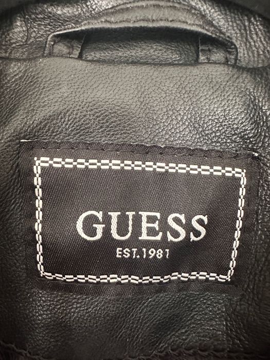 Кожено яке Guess